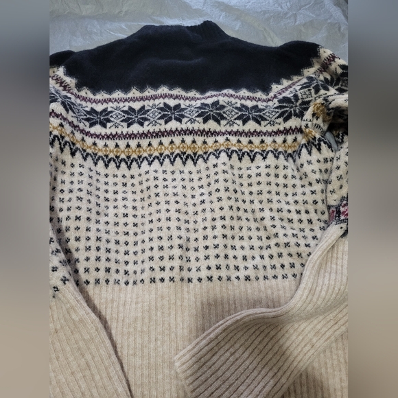 Jcrew Fair Isle Puff Sleeve Sweater in Supersoft Yarn - Picture 6 of 8